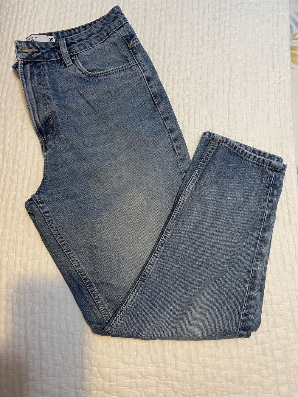 refuge Women's Mom Jeans in Medium Blue Wash